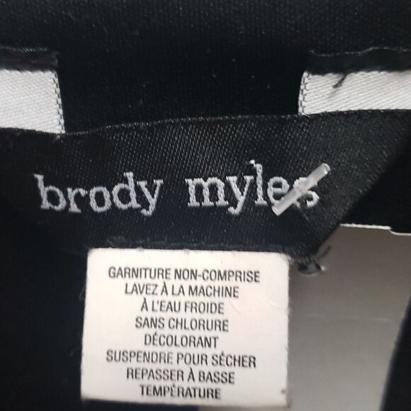 Brody myles top  - Picture 2 of 3
